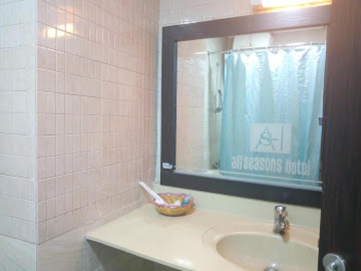 Room In Lodge - All Seasons Hotel-Owerri Exterior foto